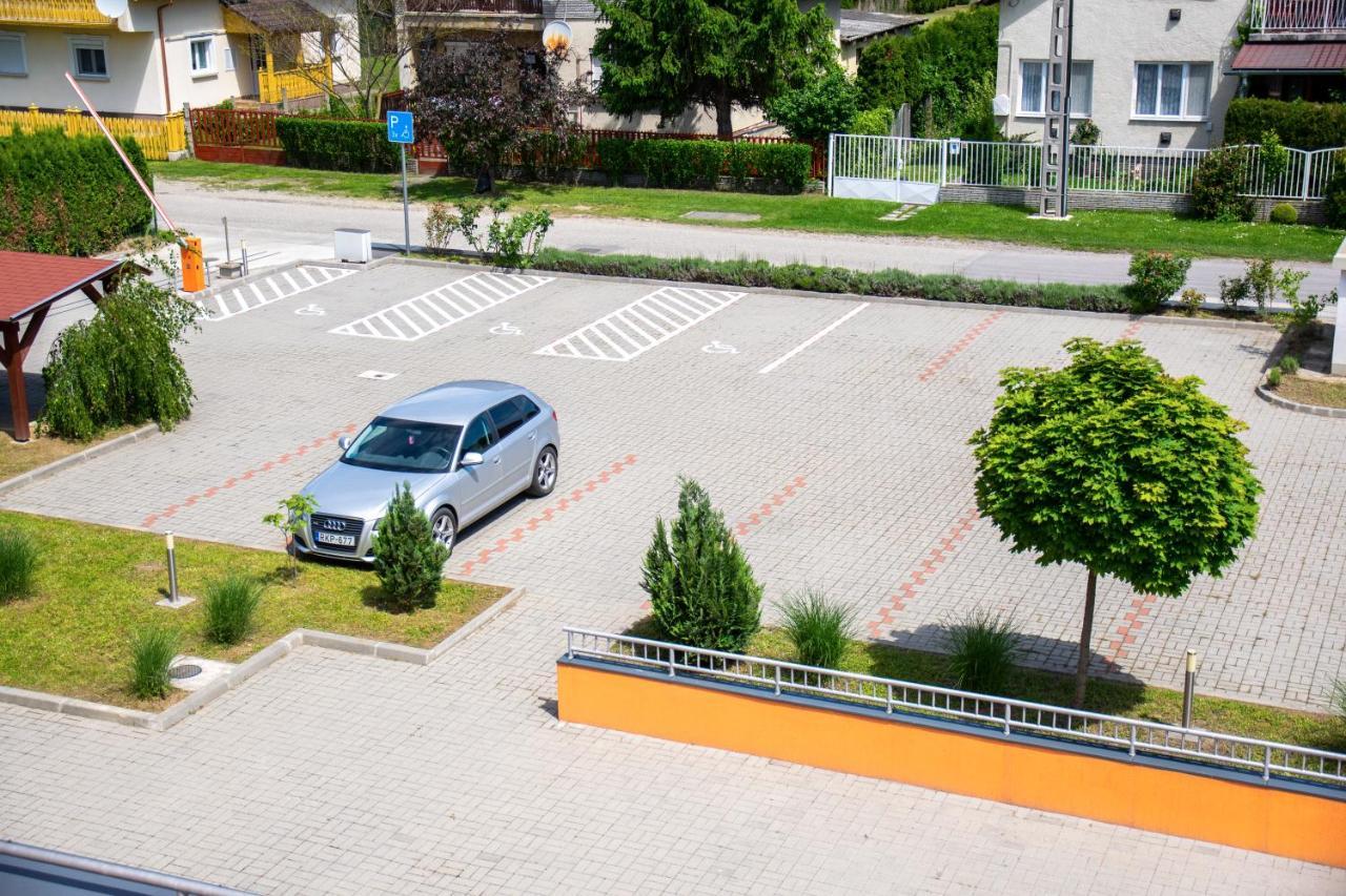 Arkanum Hotel Balatonmáriafürdő 外观 照片