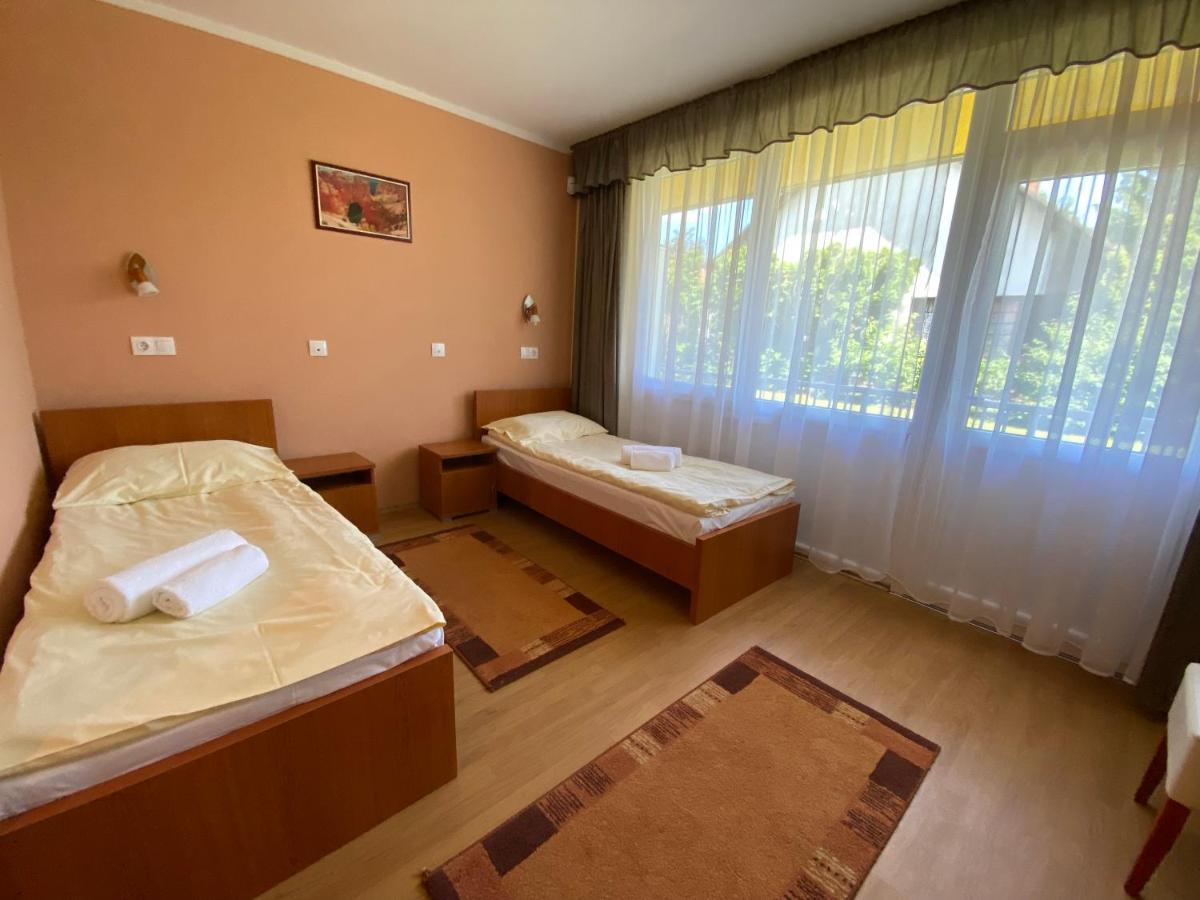 Arkanum Hotel Balatonmáriafürdő 外观 照片